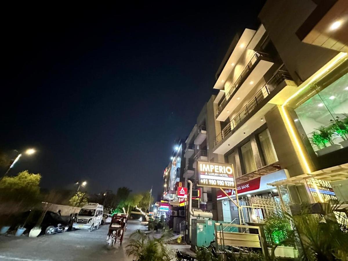 Hotel The Imperio New Delhi Luaran gambar