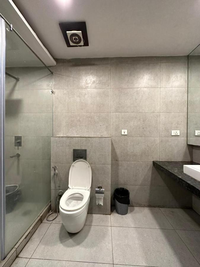 Hotel The Imperio New Delhi Luaran gambar